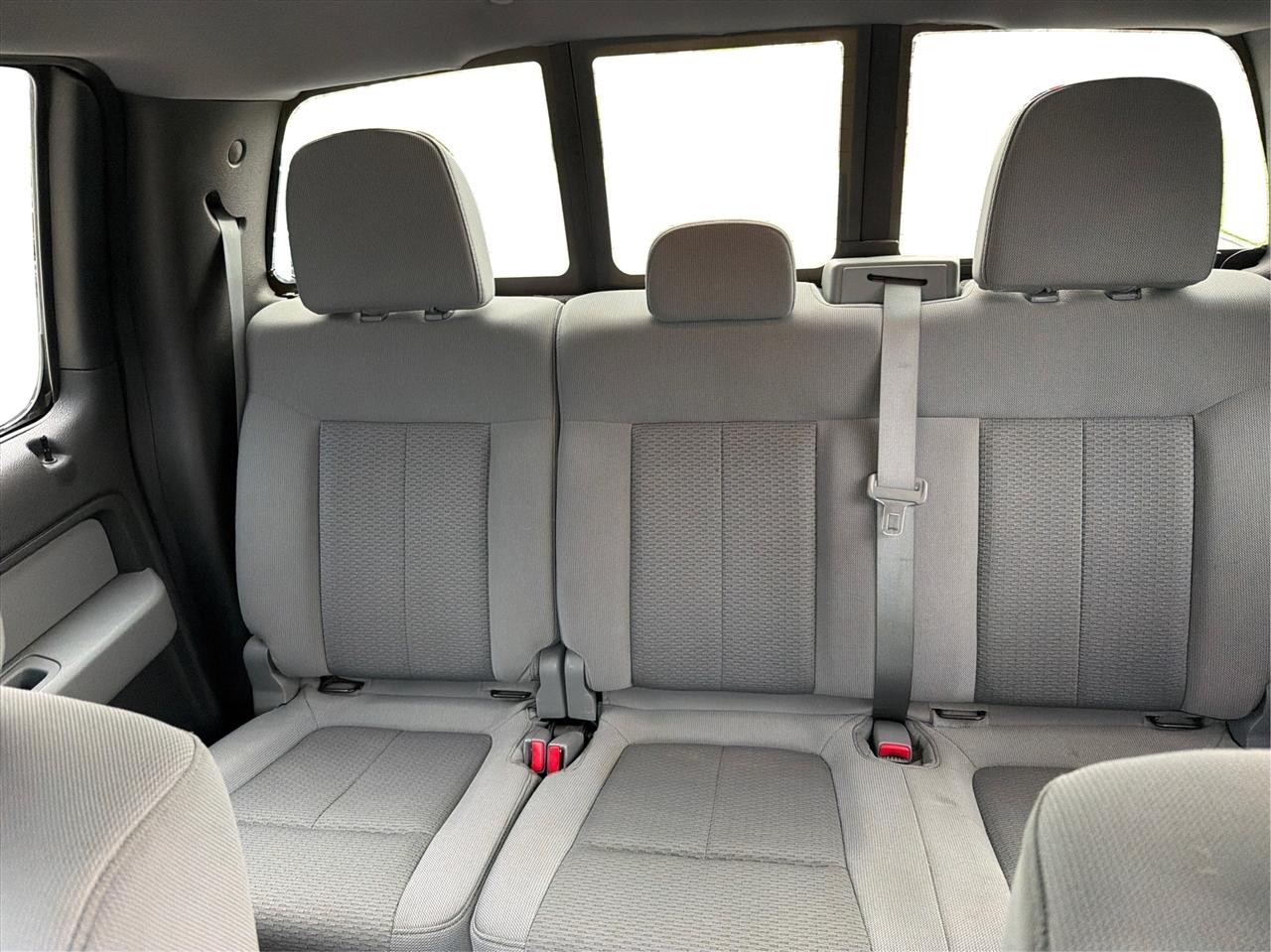 Ford F-150 XL SuperCrew 5.5-ft. Bed 4WD 2014