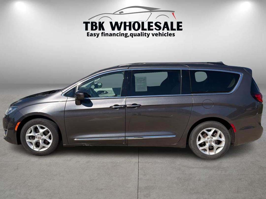 Chrysler Pacifica Touring-L 2017