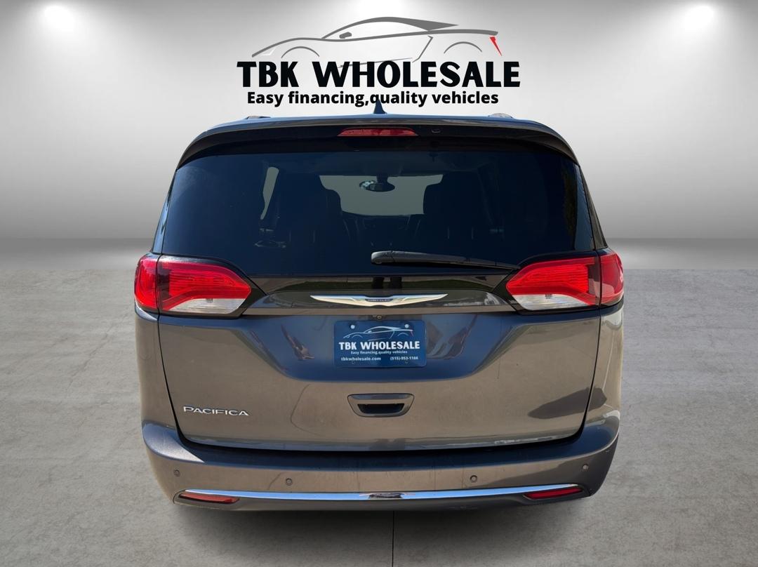 Chrysler Pacifica Touring-L 2017