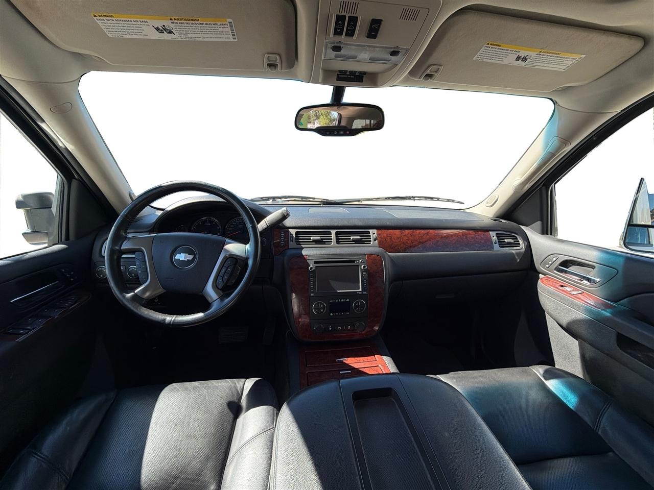 Chevrolet Suburban LTZ 1500 4WD 2013