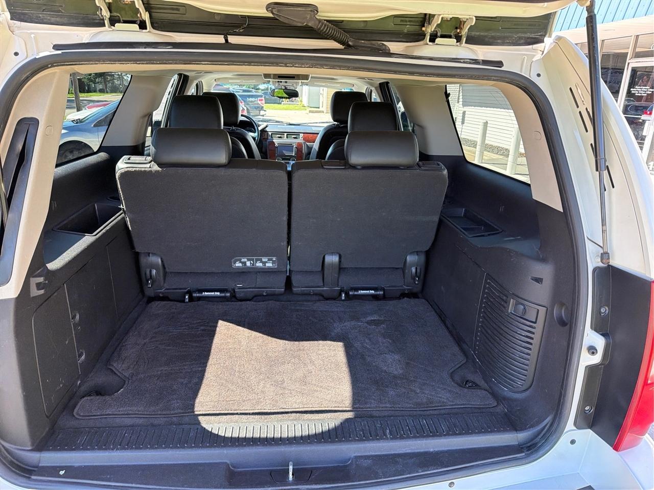 Chevrolet Suburban LTZ 1500 4WD 2013