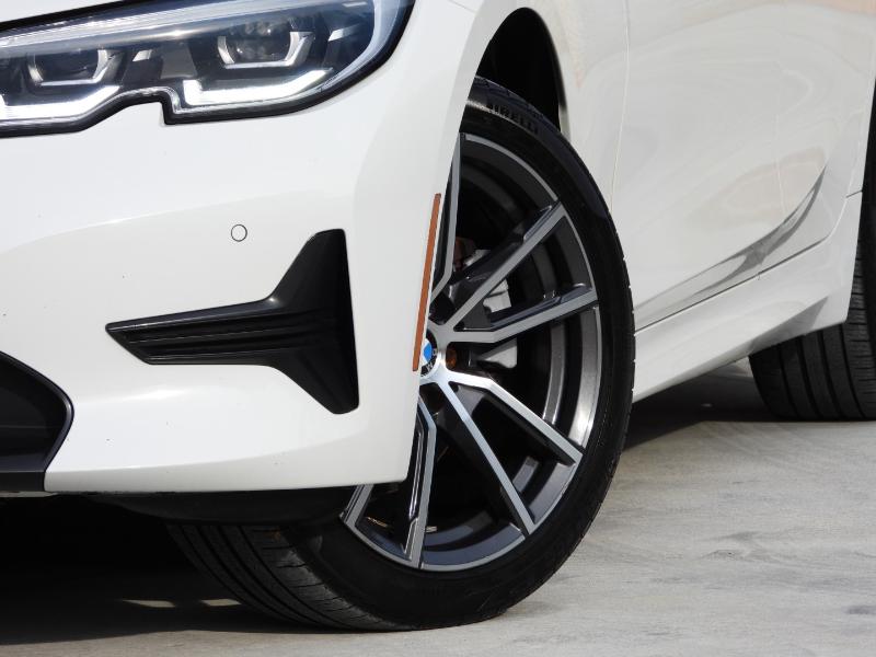 BMW 3-Series 330i 2021