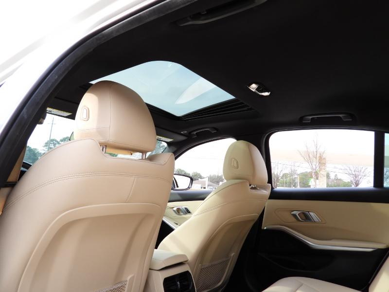 BMW 3-Series 330i 2021