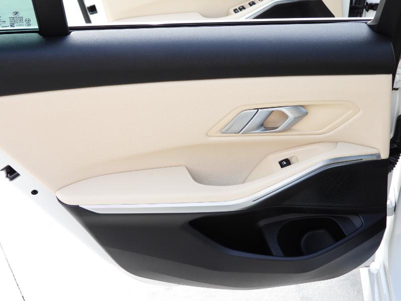 BMW 3-Series 330i 2021