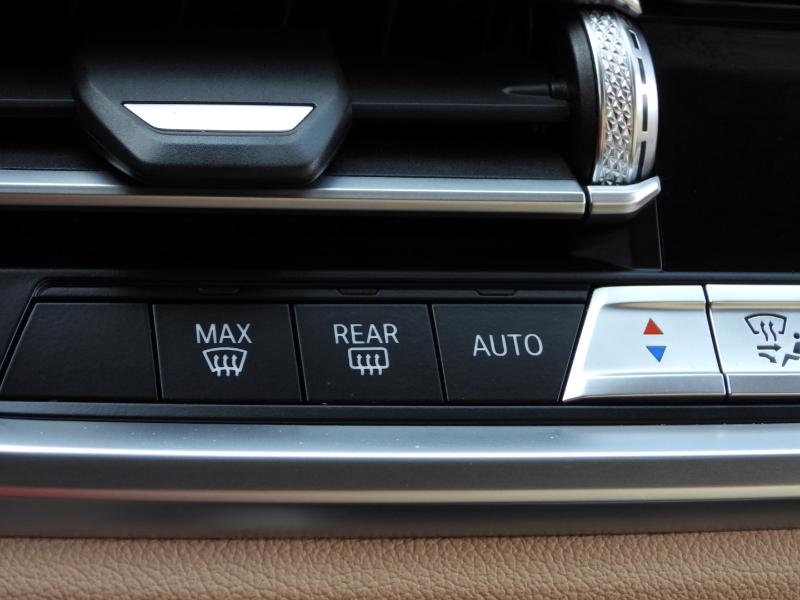 BMW 3-Series 330i 2021