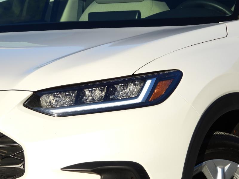 2025 Honda HR-V LX photo 2