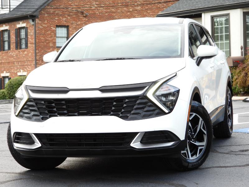 2023 Kia Sportage LX photo 2