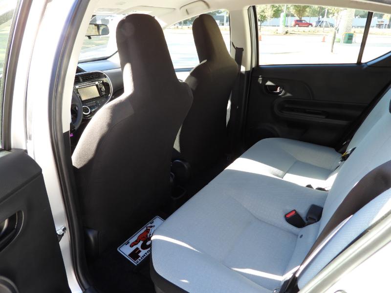 Toyota Prius c One 2018 Toyota Prius c One 2018