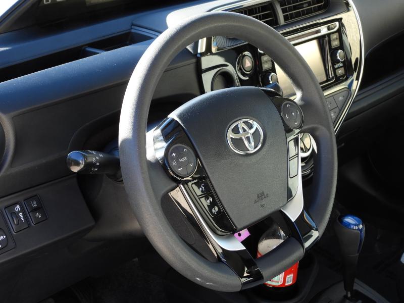 Toyota Prius c One 2018 Toyota Prius c One 2018