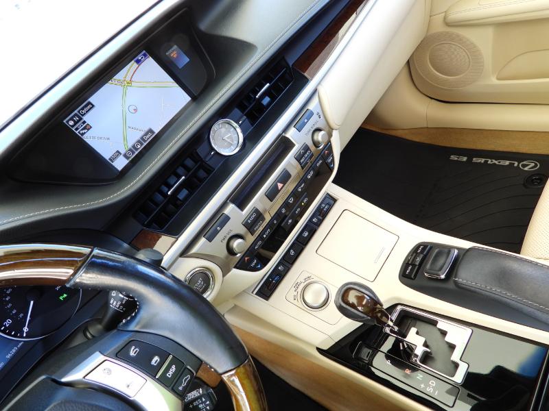 Lexus ES 350 Ultra Luxury 2015 Lexus ES 350 Ultra Luxury 2015