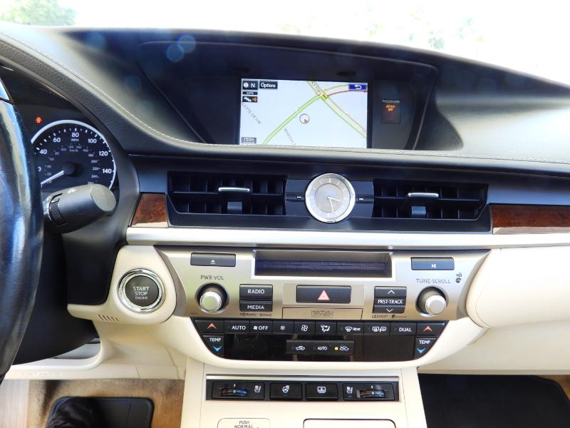 Lexus ES 350 Ultra Luxury 2015 Lexus ES 350 Ultra Luxury 2015