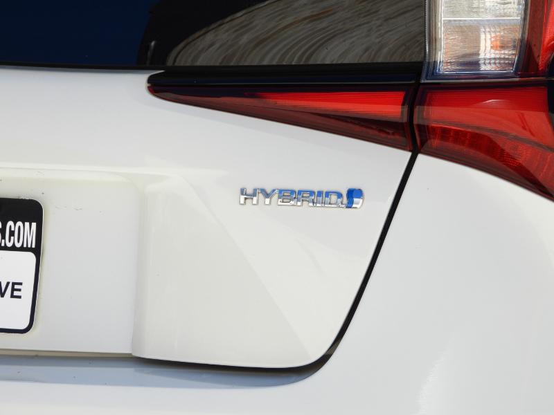 Toyota Prius L Eco 2019 Toyota Prius L Eco 2019