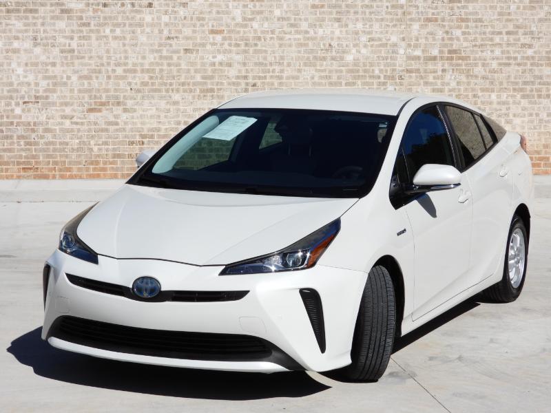 Toyota Prius L Eco 2019 Toyota Prius L Eco 2019
