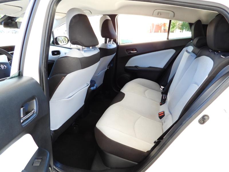 Toyota Prius L Eco 2019 Toyota Prius L Eco 2019
