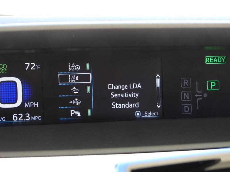 Toyota Prius L Eco 2019 Toyota Prius L Eco 2019