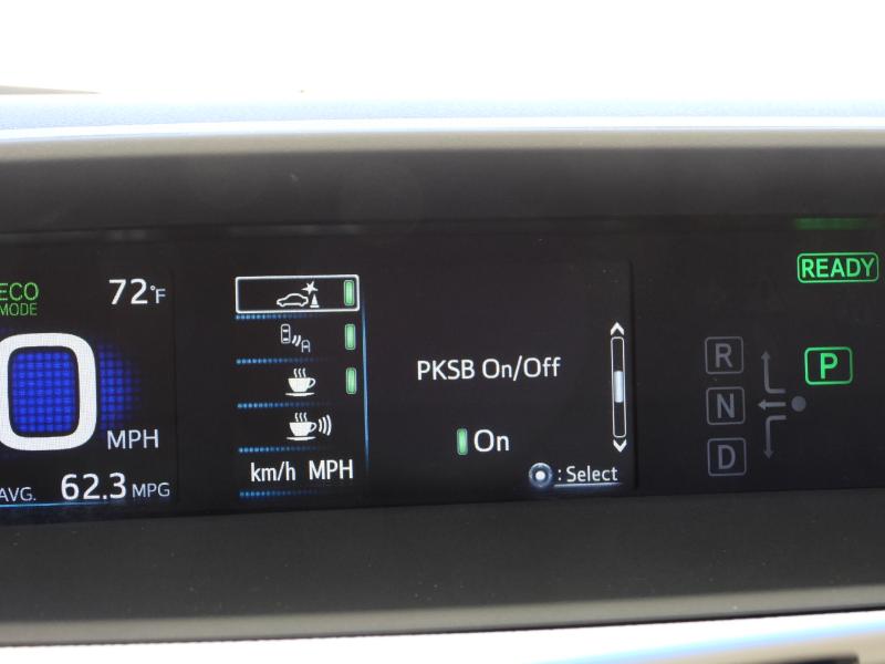 Toyota Prius L Eco 2019 Toyota Prius L Eco 2019