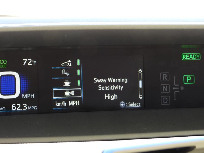 Toyota Prius L Eco 2019 Toyota Prius L Eco 2019