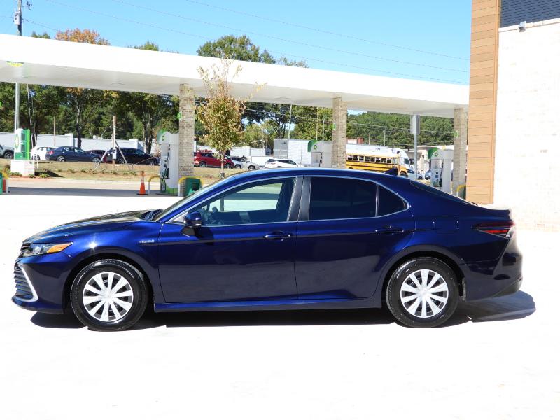 Toyota Camry Hybrid LE 2021 Toyota Camry Hybrid LE 2021