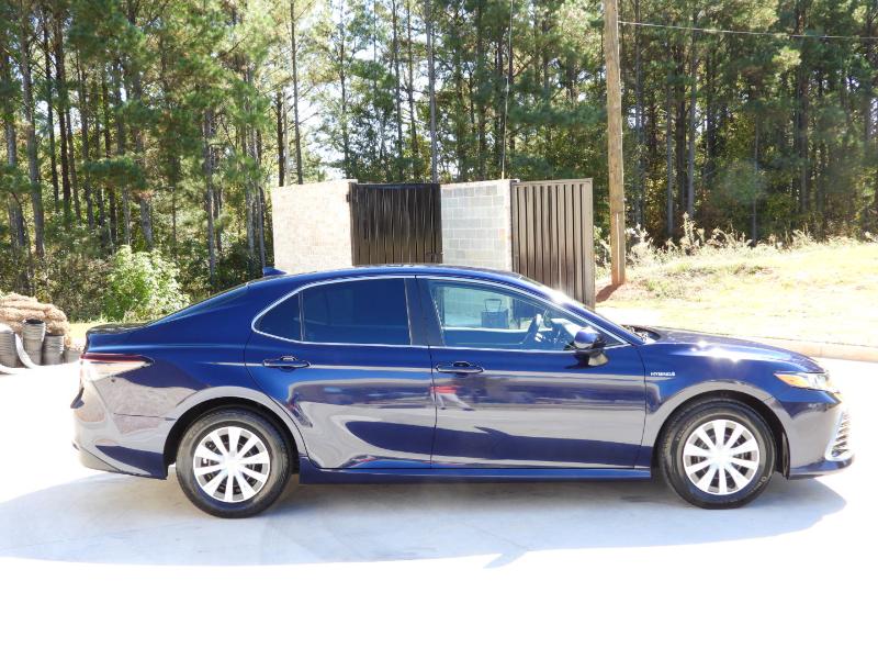 Toyota Camry Hybrid LE 2021 Toyota Camry Hybrid LE 2021
