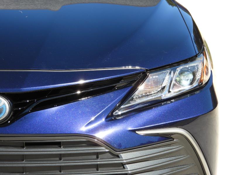 Toyota Camry Hybrid LE 2021 Toyota Camry Hybrid LE 2021