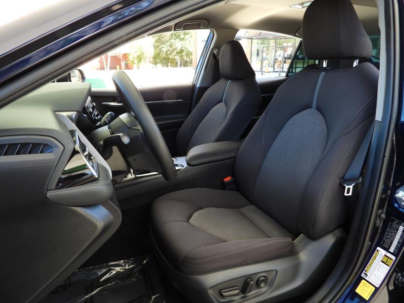 Toyota Camry Hybrid LE 2021 Toyota Camry Hybrid LE 2021
