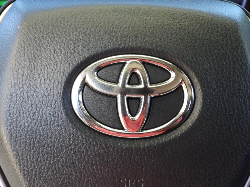 Toyota Camry Hybrid LE 2021 Toyota Camry Hybrid LE 2021