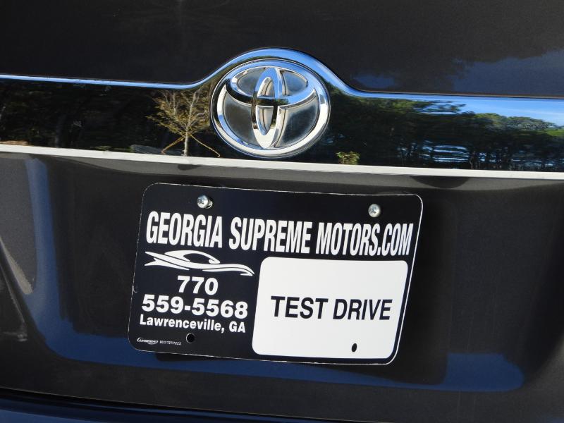 Toyota Camry XLE 4D Sedan 2012 Toyota Camry XLE 4D Sedan 2012