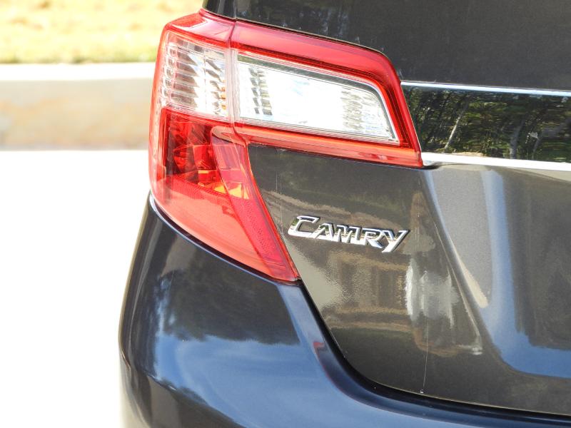 Toyota Camry XLE 4D Sedan 2012 Toyota Camry XLE 4D Sedan 2012