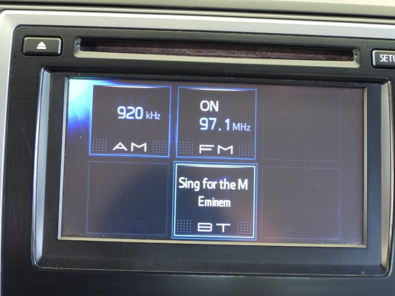 Toyota Camry XLE 4D Sedan 2012 Toyota Camry XLE 4D Sedan 2012