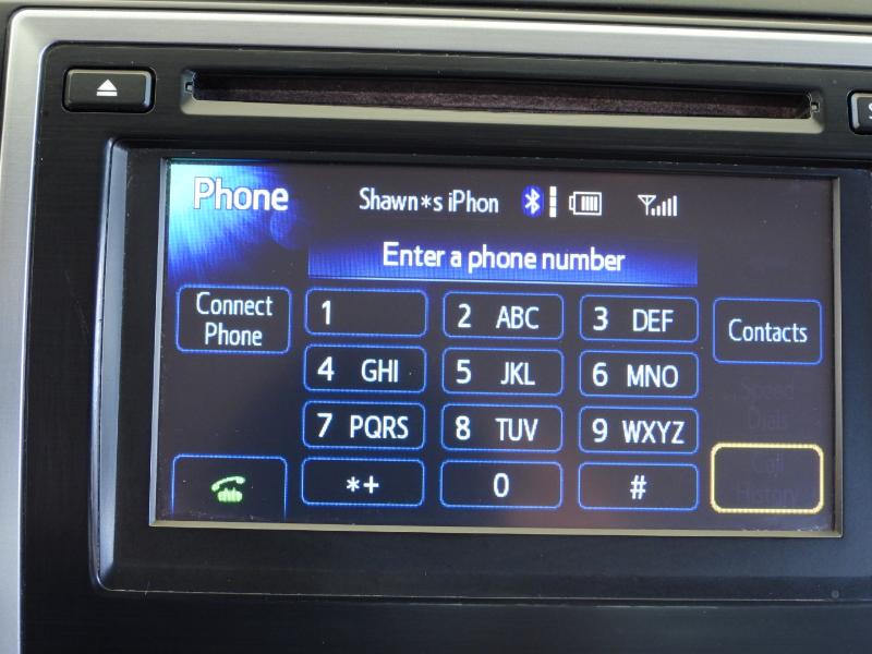 Toyota Camry XLE 4D Sedan 2012 Toyota Camry XLE 4D Sedan 2012