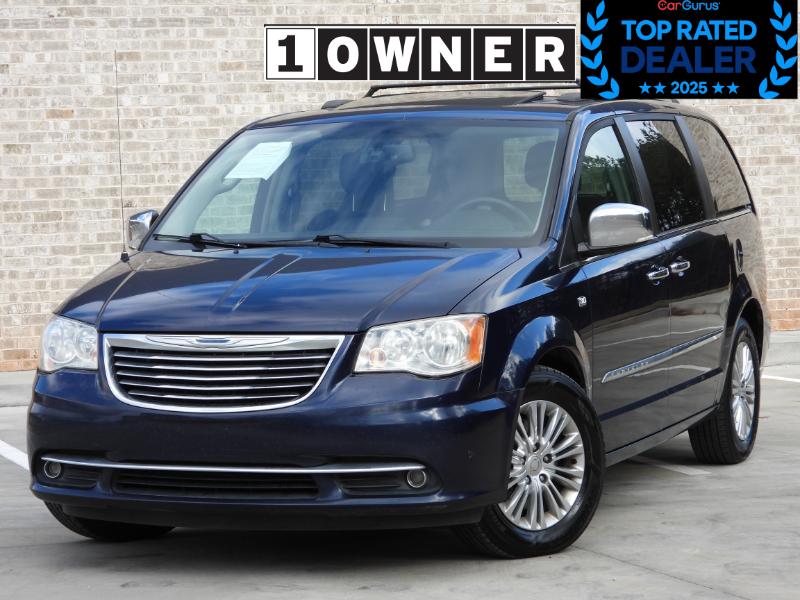 Chrysler Town & Country 4dr Wgn Touring-L 30th Anniversary 2014