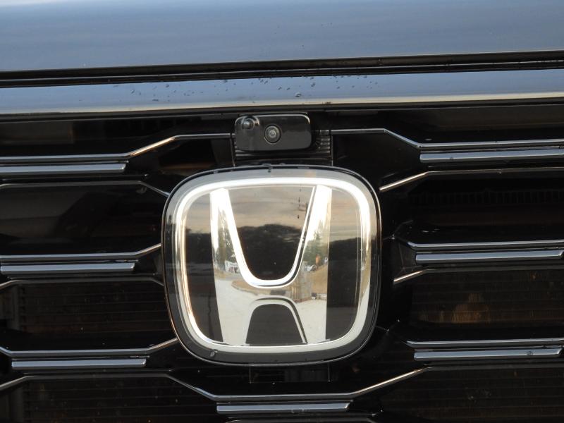 2025 Honda Pilot TrailSport photo 4