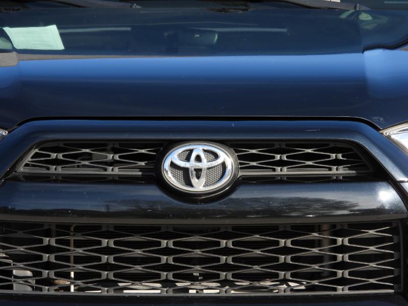 Toyota 4Runner SR5 Premium 4WD 2018