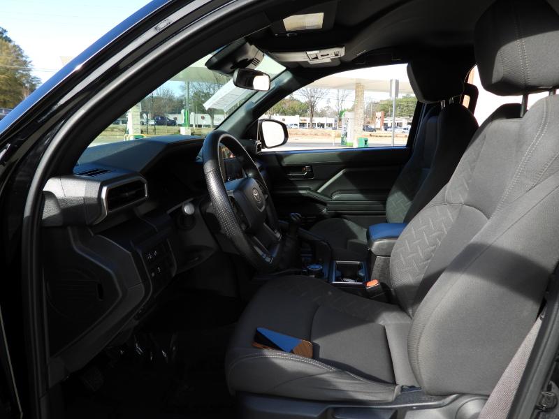 Toyota Tacoma SR Double Cab 4WD 2024