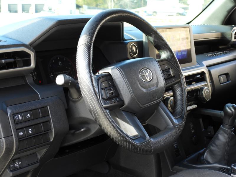 Toyota Tacoma SR Double Cab 4WD 2024