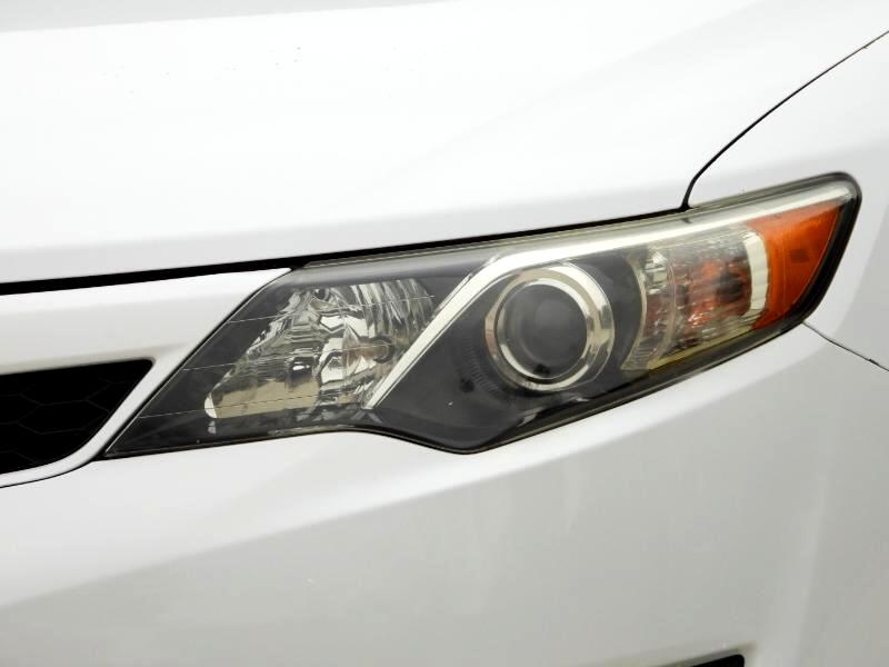 Toyota Camry SE 2012