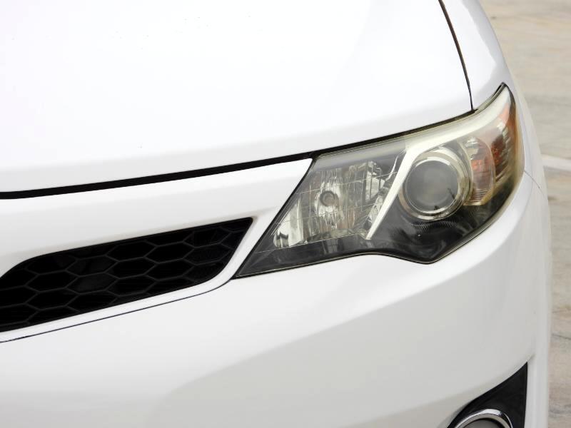 Toyota Camry SE 2012