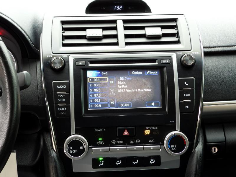 Toyota Camry SE 2012