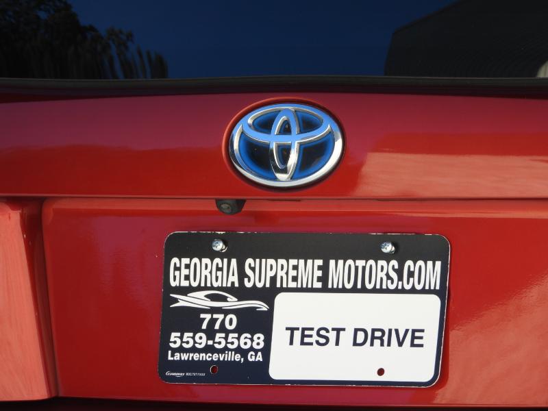 Toyota Prius Two 2017