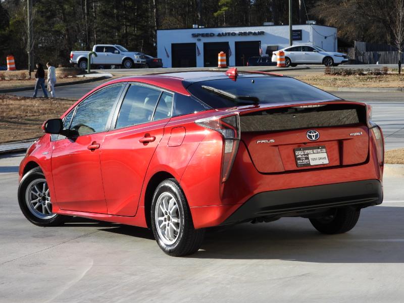 Toyota Prius Two 2017