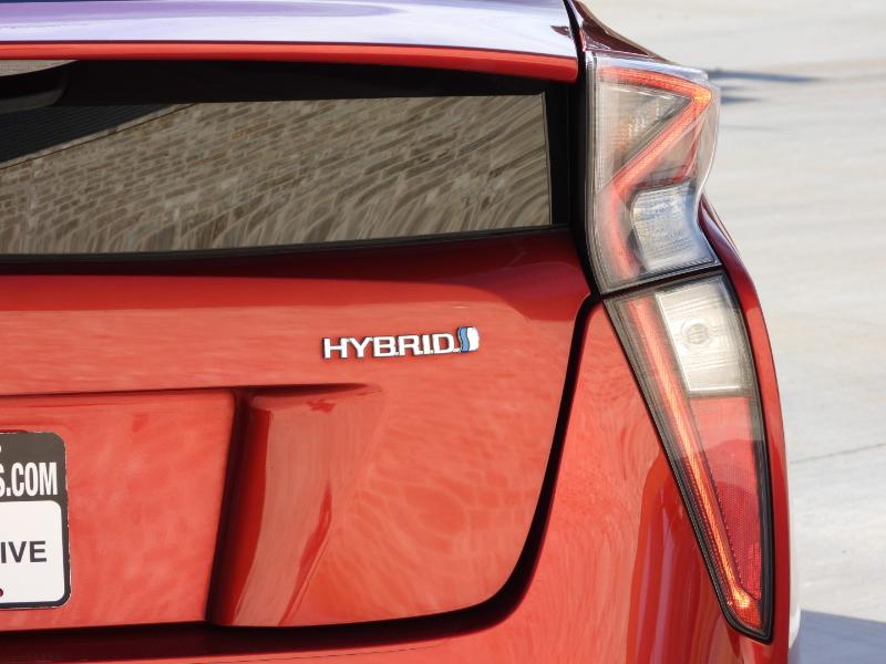 Toyota Prius Two 2017