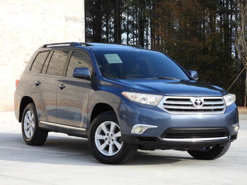 Toyota Highlander SE FWD V6 2012