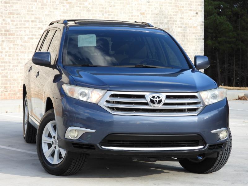 Toyota Highlander SE FWD V6 2012