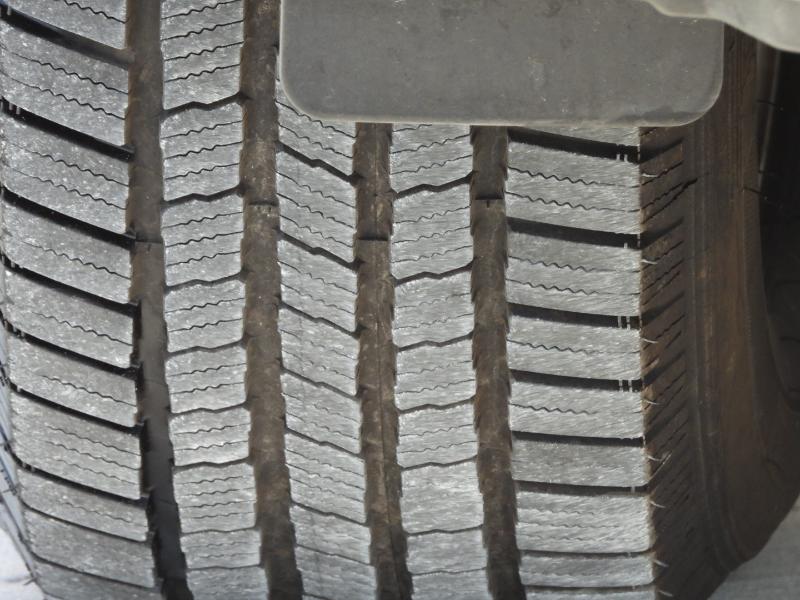 Toyota Highlander SE FWD V6 2012