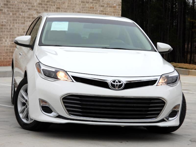 Toyota Avalon XLE 2013