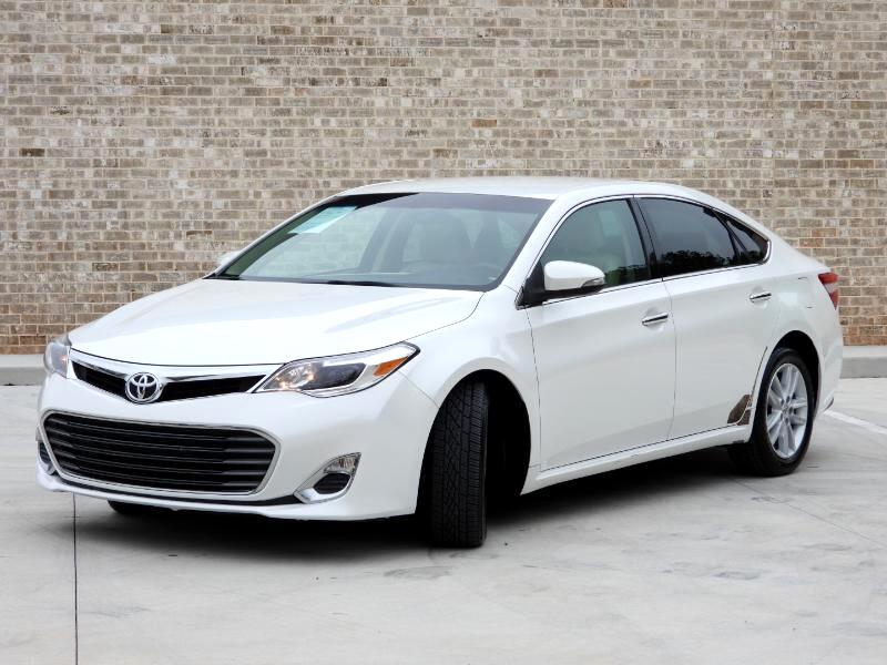 Toyota Avalon XLE 2013