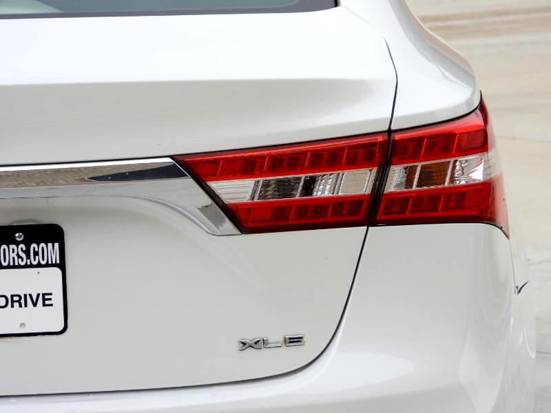 Toyota Avalon XLE 2013