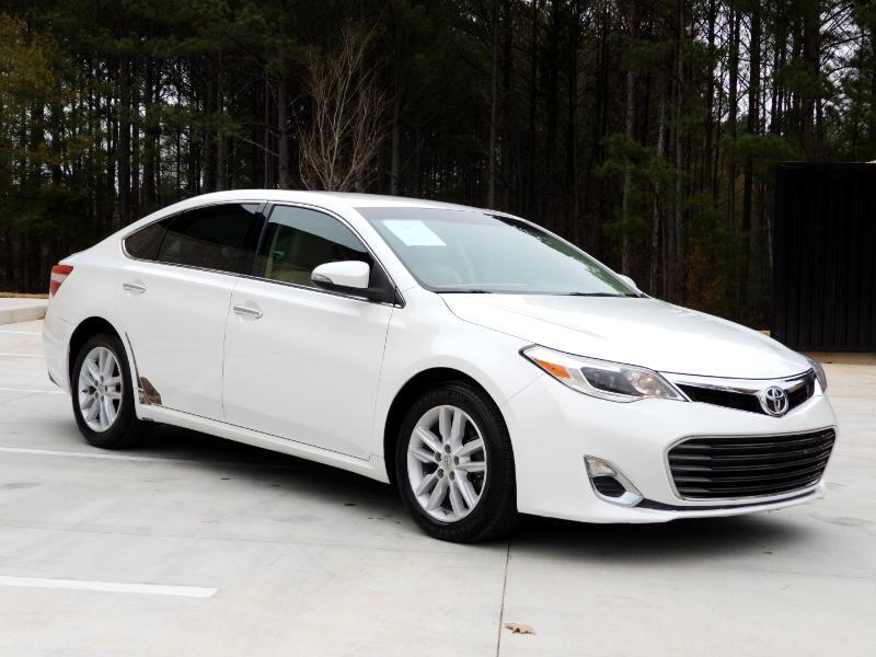 Toyota Avalon XLE 2013