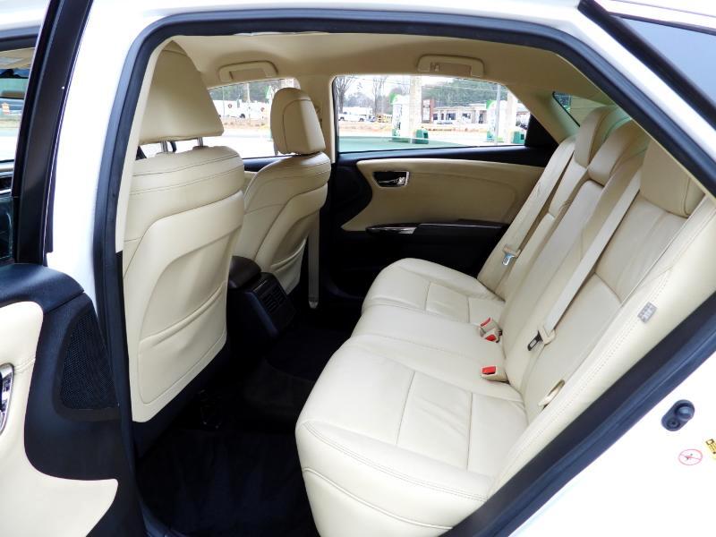 Toyota Avalon XLE 2013