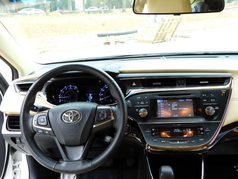 Toyota Avalon XLE 2013
